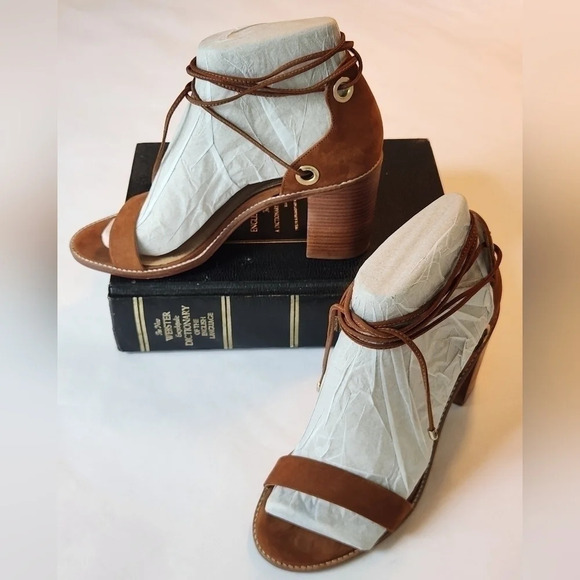 SCHUTZ Shoes - || SCHUTZ || block heeled sandals